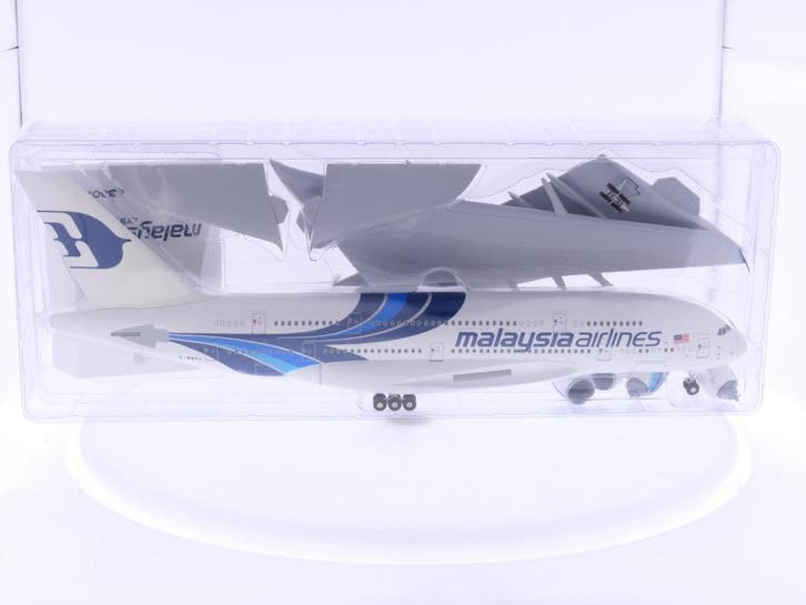 Schaal 1:200 Skymarks SKR693 Airbus A230-800 Malaysia Air..., Hobby en Vrije tijd, Modelbouw | Vliegtuigen en Helikopters, Zo goed als nieuw