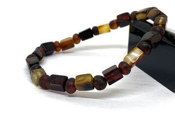 Cerise profonde et jaune - Bracelet en ambre baltique -