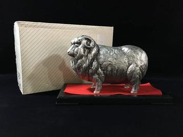 Japanese Metal Cast Sheep Ram Statue Ornament Kansui