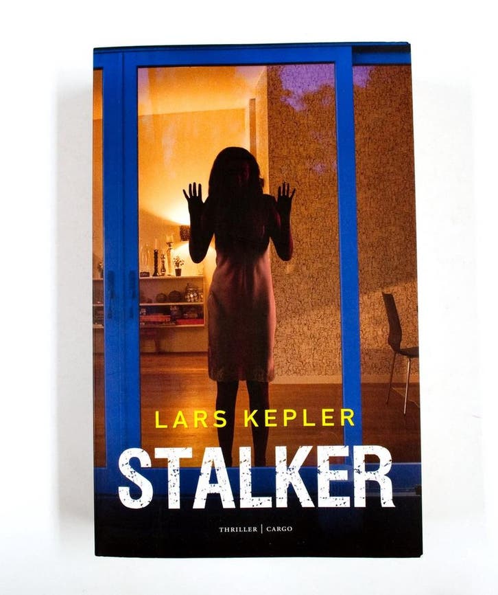 Lars Kepler - Stalker 9789023476771 Lars Kepler, Livres, Thrillers, Envoi