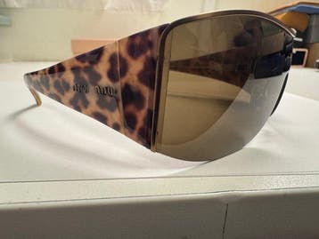 Miu Miu - SMU59G - Lunettes de soleil, Handtassen en Accessoires, Nieuw