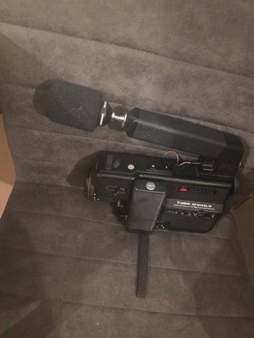 Canon AF-514XL-S Super 8 Sound Movie Camera - C-8 9-45mm