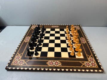 Schaakspel - Luxe Handgemaakte Houten Schaakset met Mozaïek, Antiek en Kunst