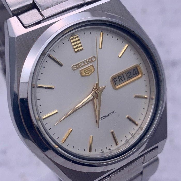 Seiko - Seiko 5 Automatic Day-Date - Sans prix de réserve -, Handtassen en Accessoires, Horloges | Antiek
