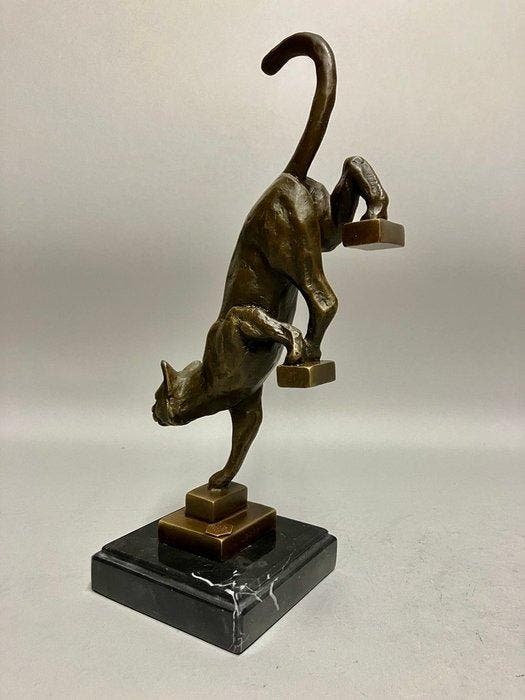 Sculpture, Sluipende kat - 29 cm - Bronze, Antiquités & Art, Curiosités & Brocante