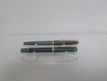 Pelikan - (2 stylos à plumes) (Pelikan noir-vert , M200 et, Nieuw