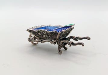 Unusual Wheelbarrow - Zoutvat (2) - .800 zilver