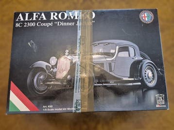 Pocher 1:8 - Modelauto - Alfa Romeo 8C 2300 Coupé Dinner, Hobby en Vrije tijd, Nieuw
