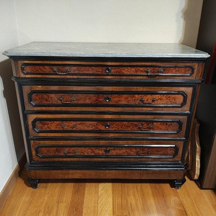 Commode - Bois - Porte-greffe de noyer et noyer, Antiek en Kunst, Antiek | Overige Antiek