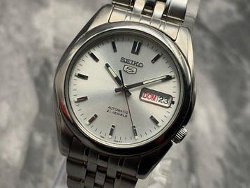 Seiko - Seiko 5 Automatic Day-Date - Zonder minimumprijs -