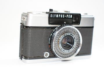 Olympus EE-3 Appareil photo argentique