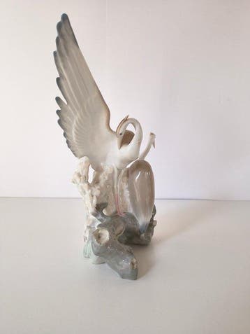Lladró - Figuur - Cigüeñas / Pareja de aves - Porselein