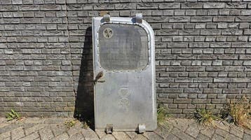 Oorspronkelijke vliegtuigdeur Max Holste MH.1521 Broussard -