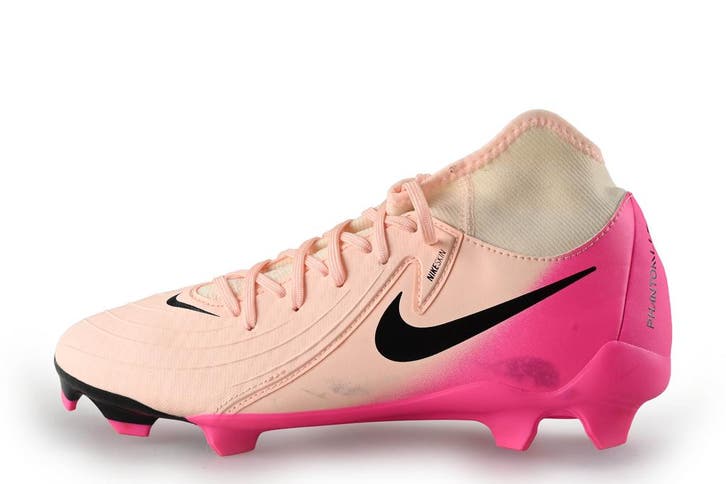 Nike Voetbalschoenen in maat 40 Roze, Kleding | Heren, Schoenen, Overige kleuren, Gedragen, Verzenden
