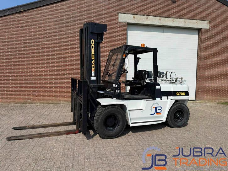 Daewoo G70S LPG Heftruck | 2003 | 2200U | 7 TON | 5.6M, Articles professionnels, Machines & Construction | Chariots élévateurs & Transport interne