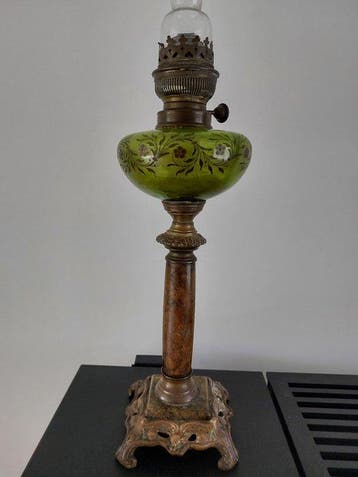 Petroleumlamp - Brons, Glas, Marmer