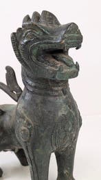Oud beeld Chinthe of Guardian leeuw, late 20th century -
