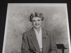 Murder, She Wrote - Signed by Angela Lansbury (+) with, Nieuw