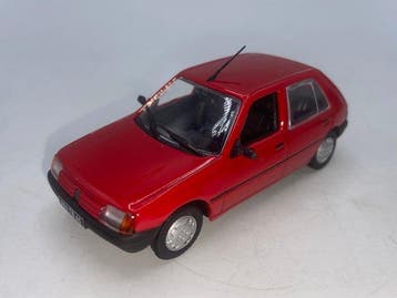 Solido, Norev 1:43 - Modelauto (11) - Peugeot, van populaire, Nieuw