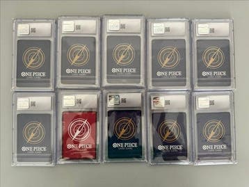 Bandai - 10 Graded card - One Piece - CGC 10, Nieuw