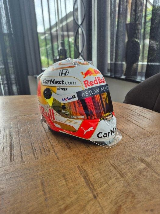 Red Bull Racing - Max Verstappen - 2020 - Casque à l’échelle, Collections, Marques automobiles, Motos & Formules 1