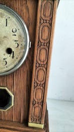 Tafelklok - Art Deco Messing, Glas, eikenhout- Junghans, Antiek en Kunst