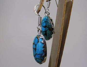 Turquoise Oorbellen - Hoogte: 38 mm - Breedte: 10.6 mm- 4.2
