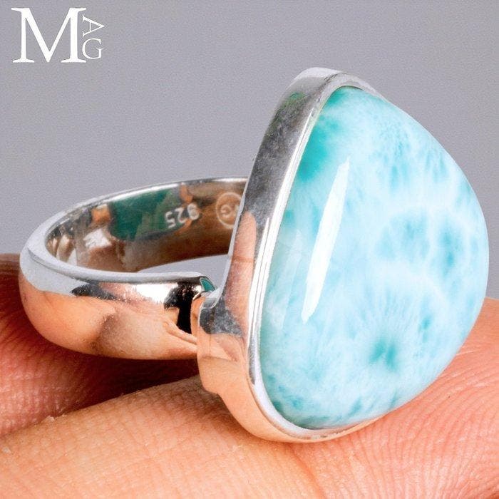 Uitzonderlijke Larimar-edelsteen - Natuurlijk meesterwerk, Antiquités & Art, Curiosités & Brocante