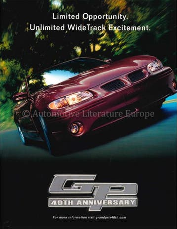 2002 PONTIAC GRAND PRIX BROCHURE ENGELS (USA), Nieuw