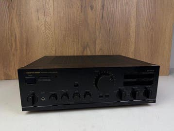Onkyo - A-8450 Solid state versterker