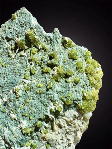Prachtige demantoïde granaat Mineralencollectie - Hoogte:, Verzamelen