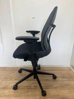 Refurbished Steelcase Lamia - Full Option - 5 Jaar Garantie, Verzenden, Zwart, Zo goed als nieuw, Bureaustoel