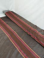 Zijden taft met chenille-inzetten - Gordijnstof (2) - 600 cm, Antiek en Kunst