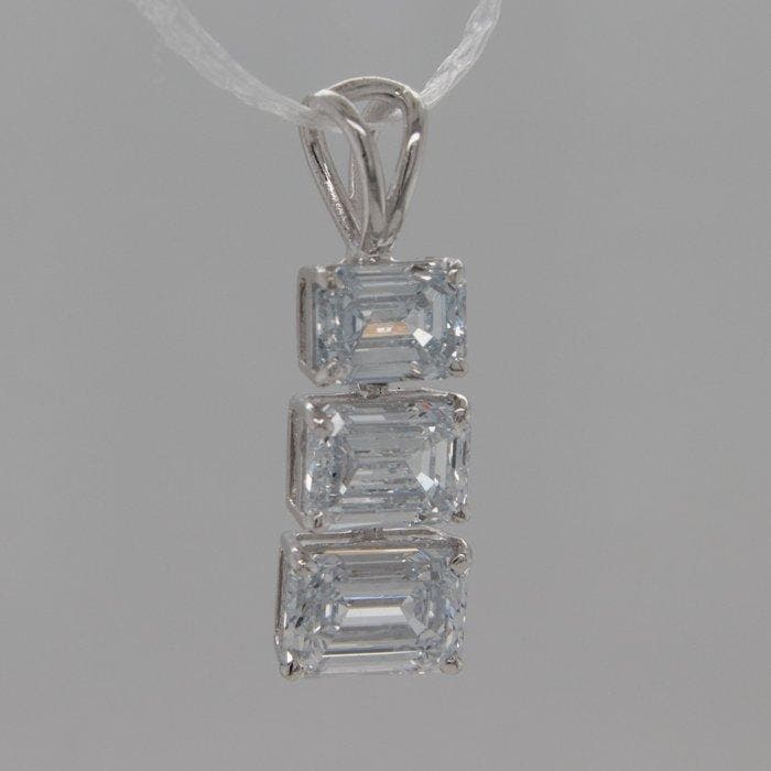 Zonder minimumprijs - Hanger - 14 karaat Witgoud - 2.04ct., Handtassen en Accessoires, Antieke sieraden