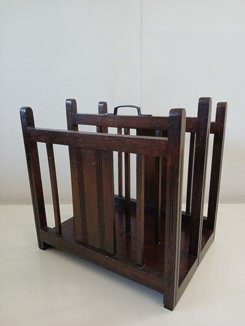 Porte-revues - Bois - lÉcole dAmsterdam