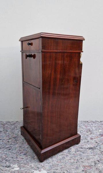 Empire periode - Sokkel of Somno kast - Draagt stempel