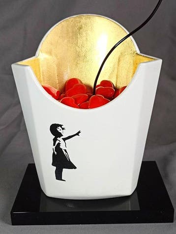 XTC Artist - Mc Banksy Red Gold 19cm, Antiquités & Art