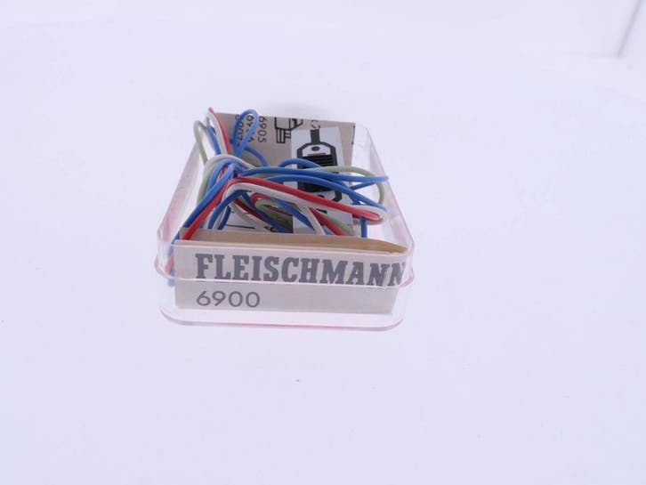 Schaal H0 Fleischmann 6900 Wisselschakelaar #4533, Hobby & Loisirs créatifs, Trains miniatures | HO, Enlèvement ou Envoi