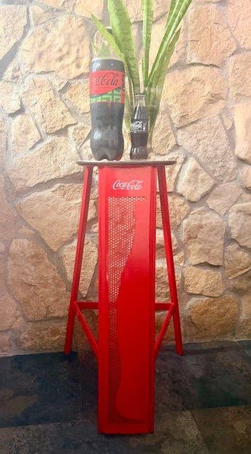 Bijzettafel - IJzer - Coca-Cola kruk / tafel