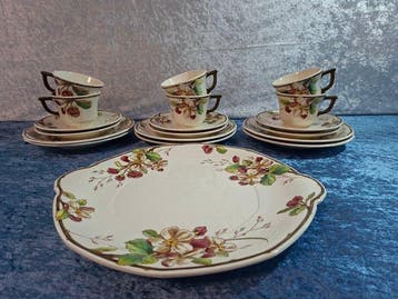 Koffie- en theeservies (13) - Porselein