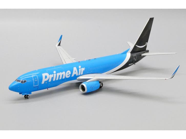 Schaal 1:200 JC Wings EW2738006A Boeing 737-800 (BFC) Am..., Hobby en Vrije tijd, Modelbouw | Vliegtuigen en Helikopters, Nieuw