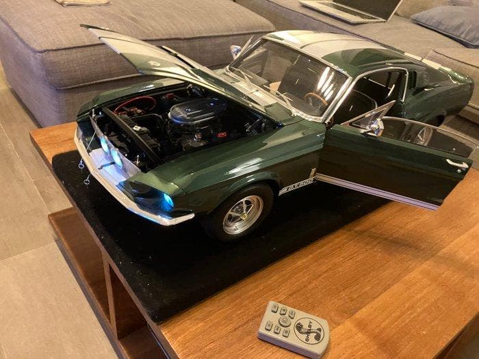 Altaya 1:6 - Model sportwagen - Ford Mustang GT Shelby 1967, Hobby en Vrije tijd, Modelauto's | 1:5 tot 1:12