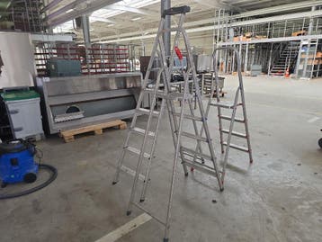 (3x) Diverse alu trapladders Hailo, Varresa, Nieuw