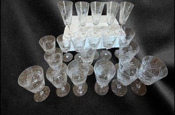 BAYEL Cristal - Wijnglas (21) - Kristal, Antiek en Kunst