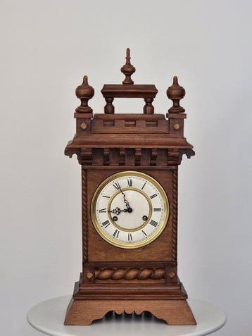 Mantelklok - Antiek - Walnoot - 1850-1900 - Zeldzaam