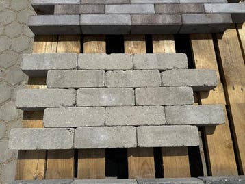 Veiling - 12 M2 Betonklinker Dikformaat Grijs Getrommeld 20x, Tuin en Terras, Nieuw
