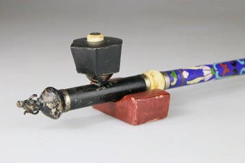 Opiumpijp Chinees in cloisonné - porseleinen kom - Brons,, Antiek en Kunst