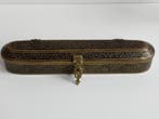 Antieke islamitische qalamdan-doos. Ottomaans. - Messing -