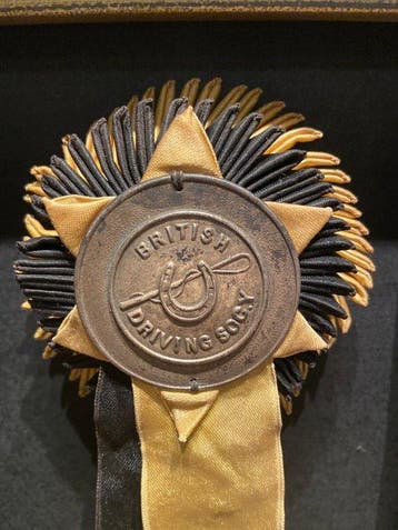 Lijst- Framed British Driving Society award rosette - Hout,