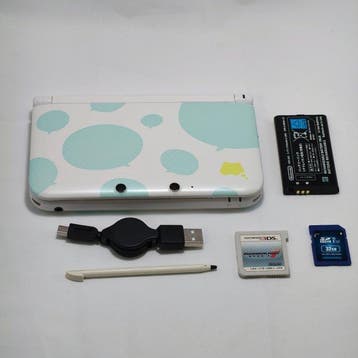 Nintendo - 3DS xl - Japan-exclusive Limited Edition Nintendo